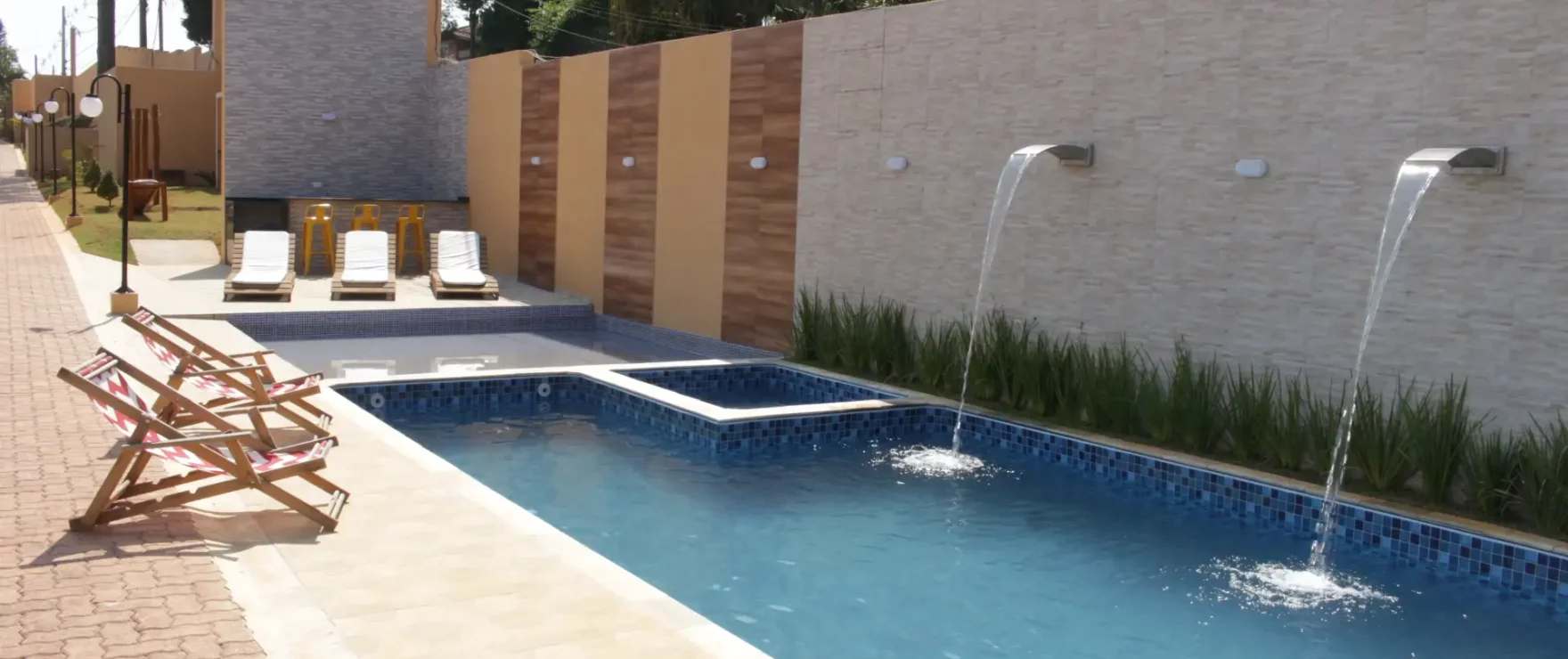 PISCINA atenas